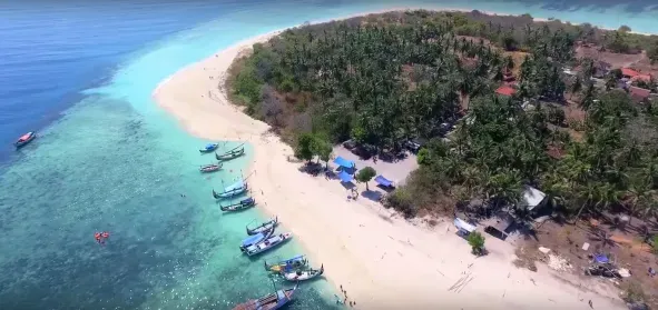Wisata Gili Labak Madura